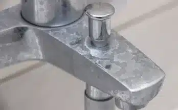 Hogyan távolíthatom el a vízkövet gyorsan?