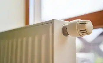 Mit jelezhet a kattogó radiátor hangja, és mikor aggódjunk?